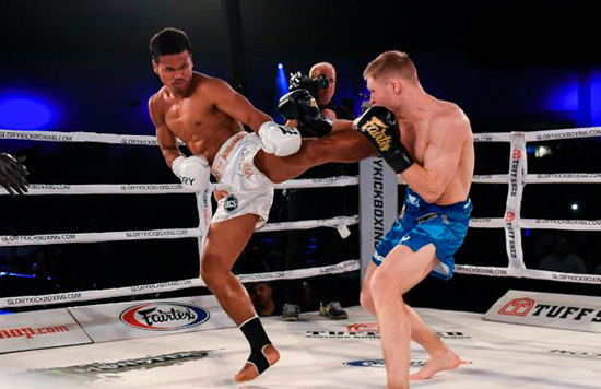 Petchpanomrung vs Adamchuk